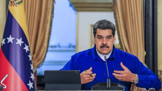 Presión al Gobierno: Maduro envió a los familiares de los tripulantes del avión venezolano-iraní