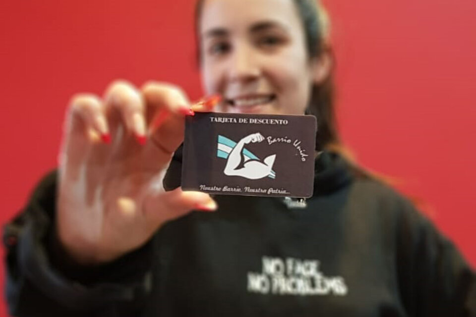 Comerciantes crearon una tarjeta para vender con descuentos