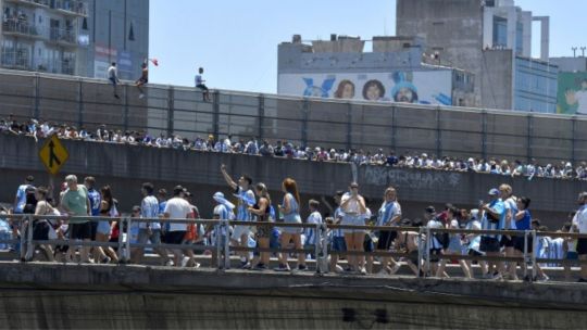 Pese a no tener la foto con los campeones del mundo, el balance del Gobierno es positivo 