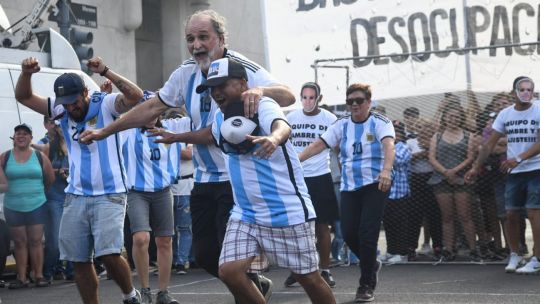 Fútbol piquetero: en la 9 de Julio, Belliboni le hizo goles al 